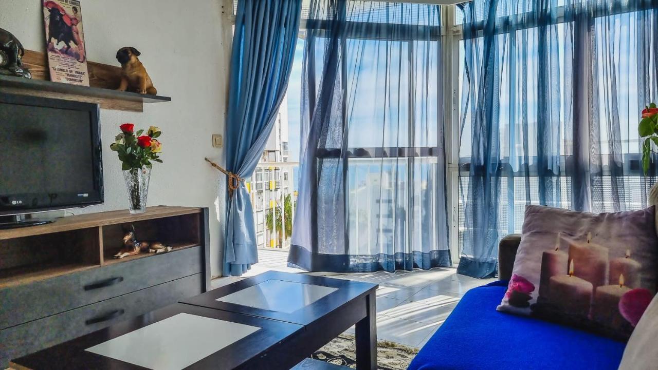 A Step From The Ocean!!! Apartment เบนัลมาเดนา ภายนอก รูปภาพ