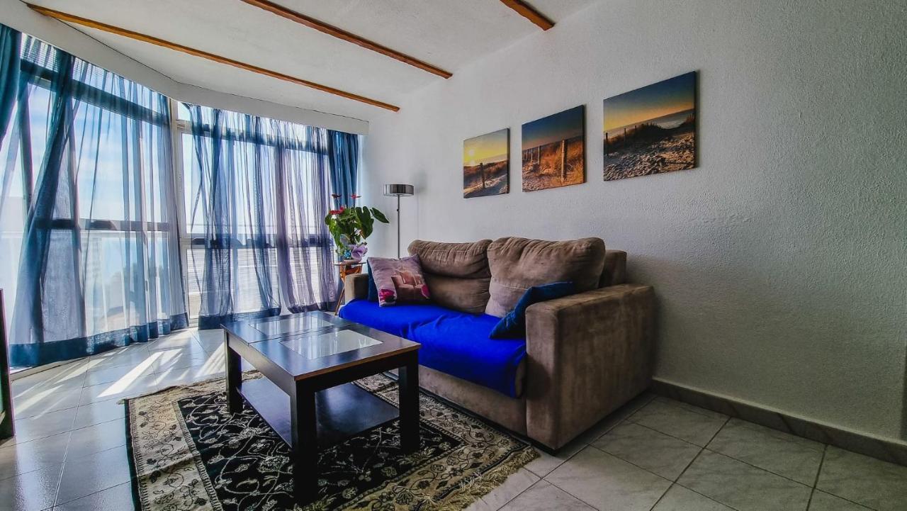 A Step From The Ocean!!! Apartment เบนัลมาเดนา ภายนอก รูปภาพ