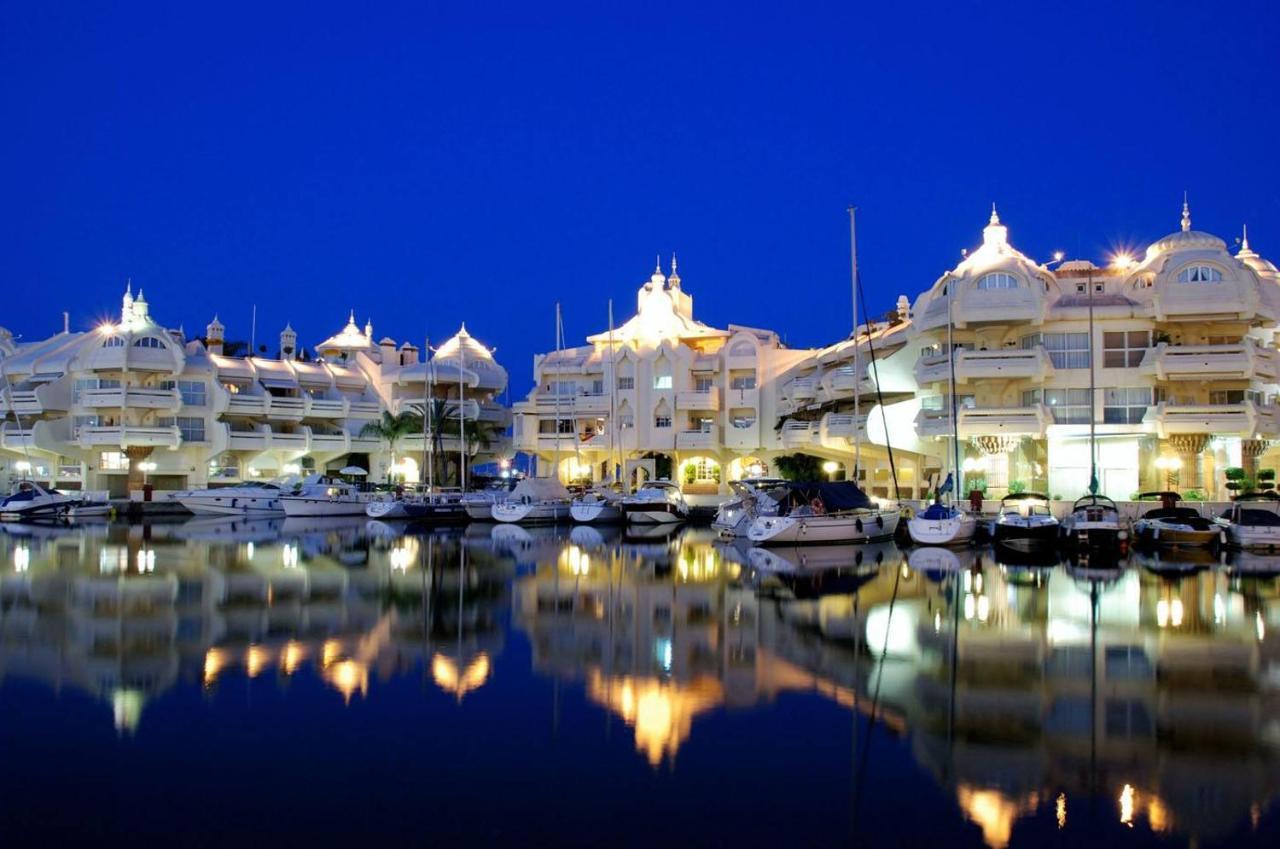 A Step From The Ocean!!! Apartment เบนัลมาเดนา ภายนอก รูปภาพ